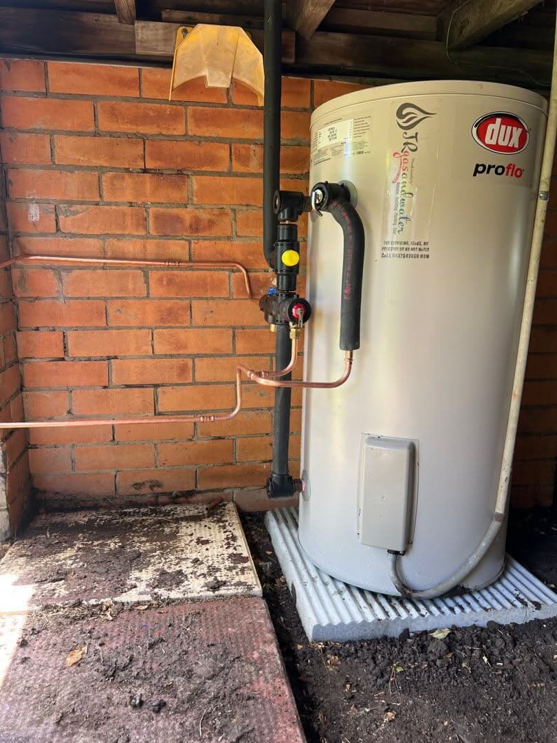 What Size Hot Water System Do I Need for Two Bathrooms?