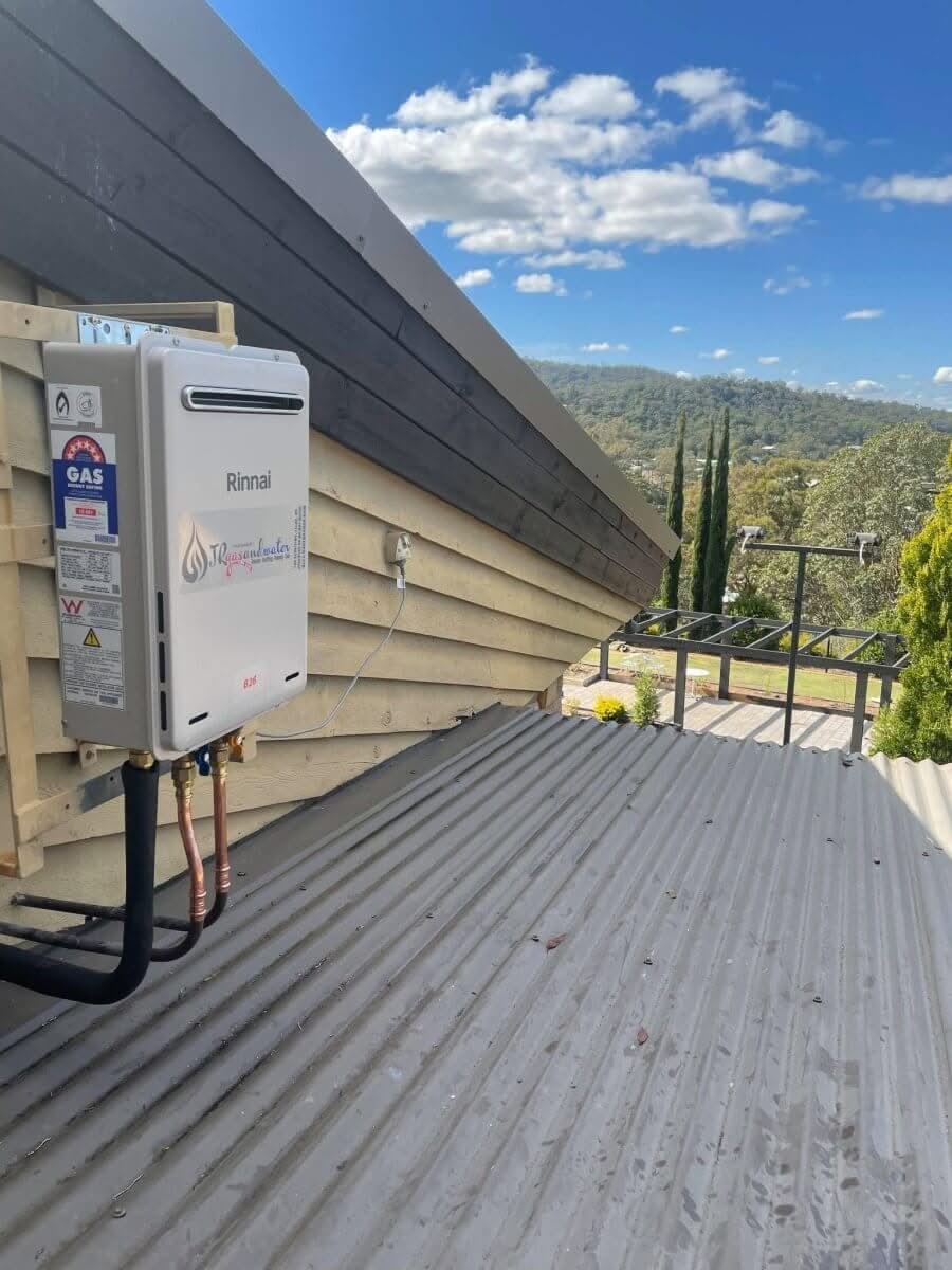 Instant Gas vs Gas Storage Hot Water Systems: Which Is Better?