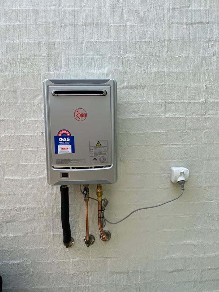Rheem 20 Natural Gas Hot Water System - Installed Today